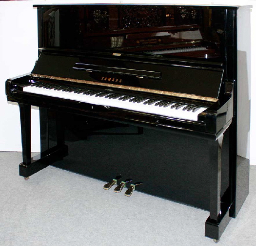 Klavier-Yamaha-U3-schwarz-3969399-1-a